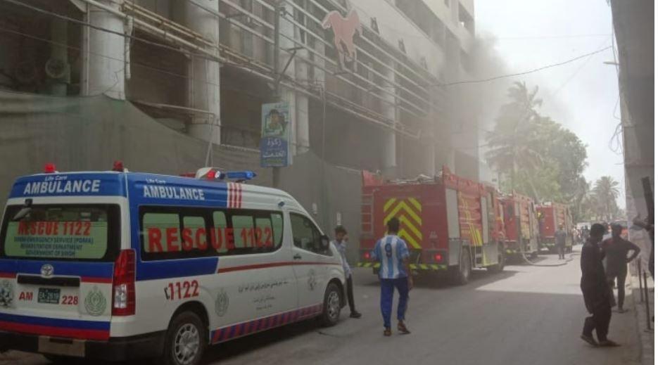 Karachi: One dead, 3 fainted in blaze at departmental store's basement