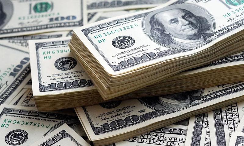 ڈالر کی قیمت میں اتار چڑھاؤ جاری