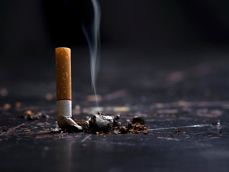 In a first, Canada mulls putting warnings on each cigarette