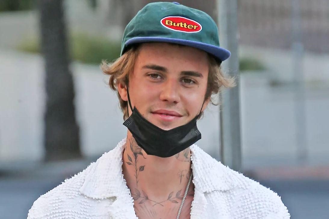 Justin Bieber's face paralyzed after rare disorder diagnosis