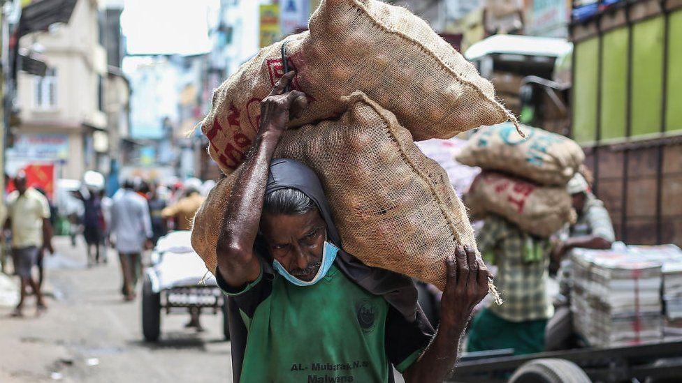 Sri Lanka gives public workers extra day off to grow food 