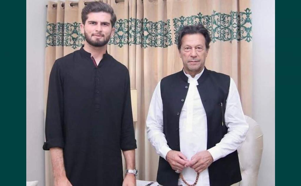 چیئرمین پی ٹی آئی عمران خان سے شاہین شاہ آفریدی کی ملاقات