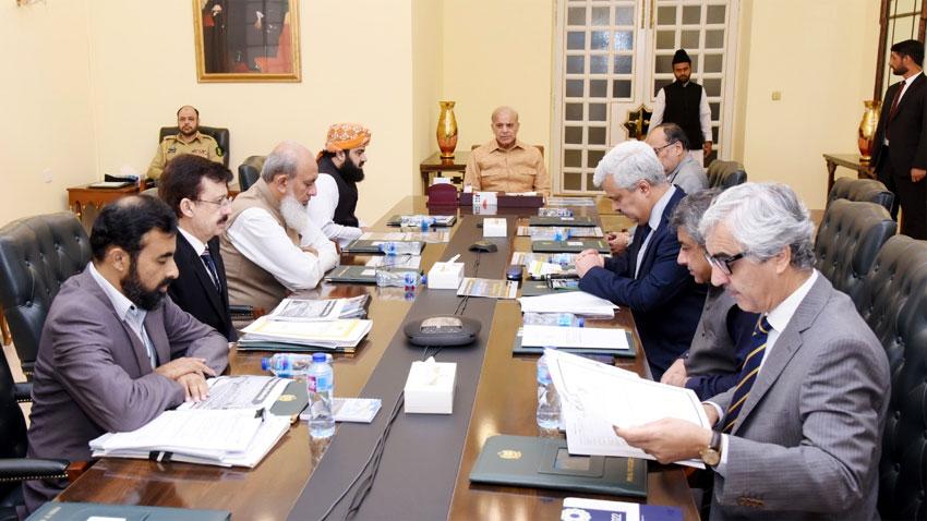 PM directs to start Sukkur-Hyderabad Motorway project soon