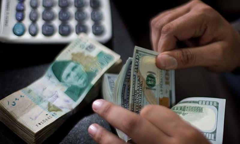 ڈالر 2 روپے 93 پیسے سستا ہوگیا