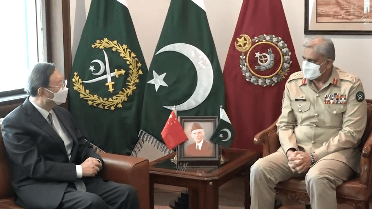پاکستان چین کے علاقائی و عالمی امور میں کردار کی قدر کرتا ہے:آرمی چیف