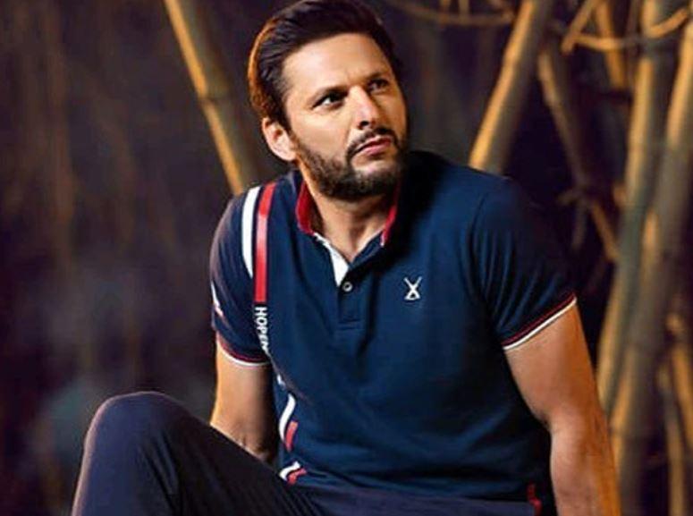 Shahid Afridi praises NHMP’s “no more violations” campaign