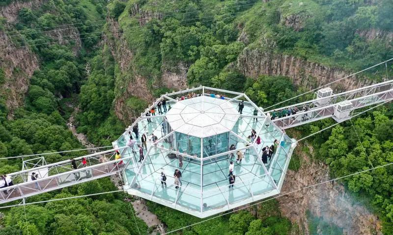 ’ڈائمنڈ برج‘ کو عوام کے لیے  کھول دیا گیا