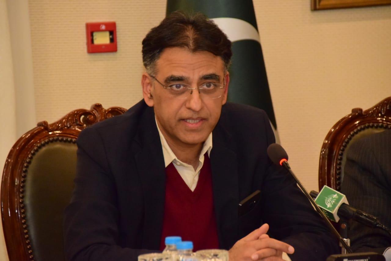 سکول کھلیں گے یا نہیں ؟ این سی او سی کے سربراہ اسد عمر نے واضح اعلان کردیا