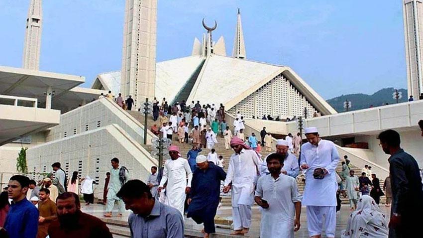 Nation celebrates Eid-ul-Azha with religious zeal, fervour