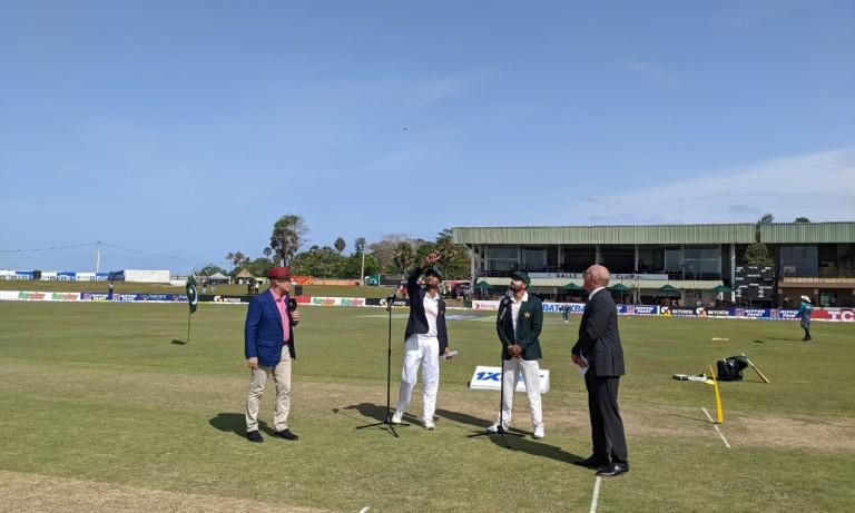 1st Test: Sri Lanka continue to bat against Pakistan