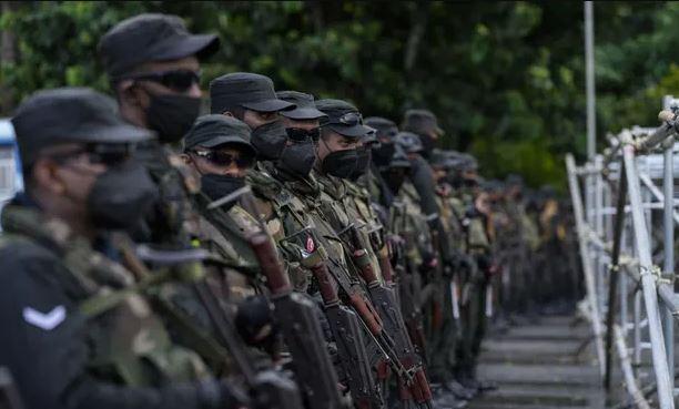 سری لنکا : قائم مقام صدر نے ملک میں ایمرجنسی نافذ کردی