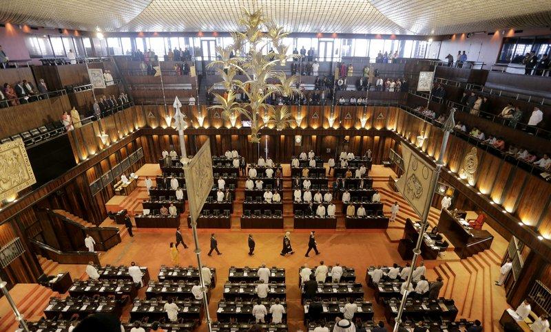 سری لنکن  پارلیمنٹ آج  نئے صدر کا انتخاب کرے گی