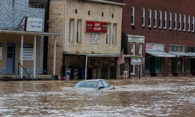 Kentucky flooding leaves at least 16 dead