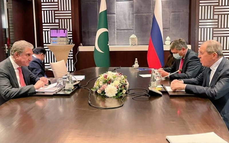 شاہ محمود قریشی کی روسی ہم منصب سے ملاقات، اہم عالمی ، علاقائی امور پر مشاورت جاری رکھنے کا فیصلہ
