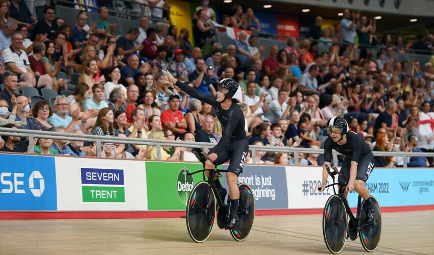 Australia, New Zealand win Commonwealth Games pursuit cycling golds