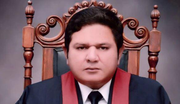لاہور ہائی کورٹ کے جج جسٹس راجہ شاہد محمود عباسی انتقال کرگئے