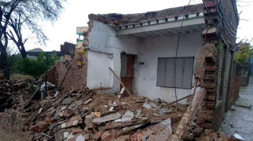 Three killed, four injured in Mardan roof collapse 