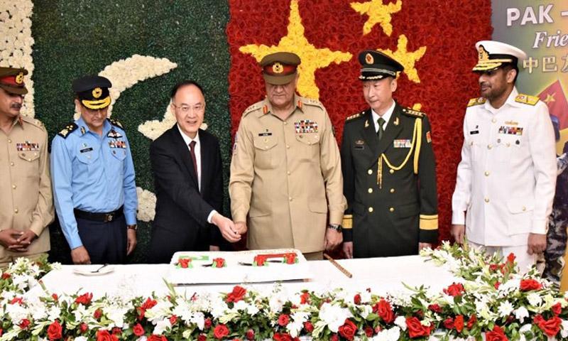 چین اور پاکستان باہمی مفادات کے تحفظ کے لئے کام کرتے رہیں گے، آرمی چیف