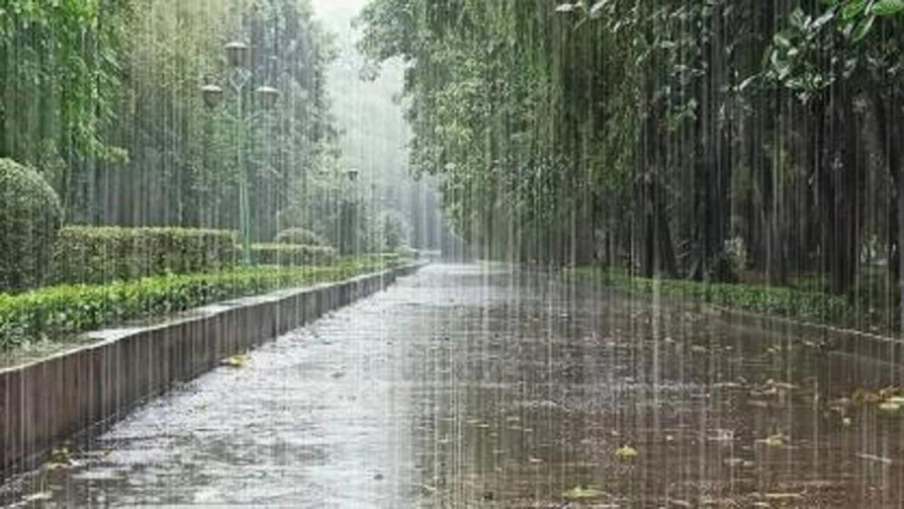 Rain with wind and thundershowers expected in different parts of country