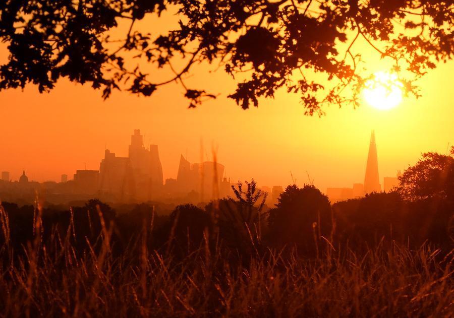 'Extreme' weather warning in force in Britain as new heatwave hits