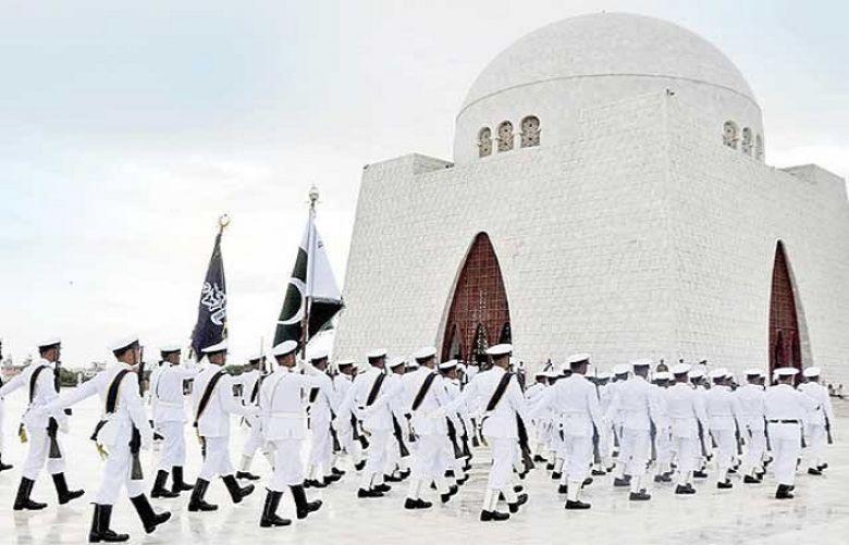 Change of guard ceremony held at Mazar-e-Quaid