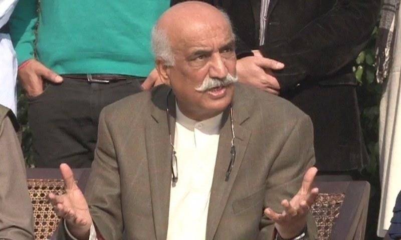 نواز شریف کو وطن واپس آ کر مقدمات کا سامنا کرنا چاہیے: خورشید شاہ