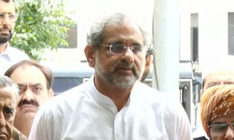 میاں صاحب علاج کرا کے آئیں فیصلہ ان کا اور ڈاکٹرز کا ہے، شاہد خاقان عباسی