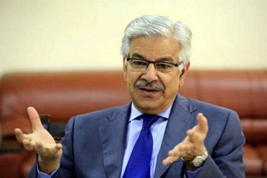 سوشل میڈیا مہم کا رخ بدلنے کیلئے شہباز گل کا بیان لایا گیا، خواجہ آصف