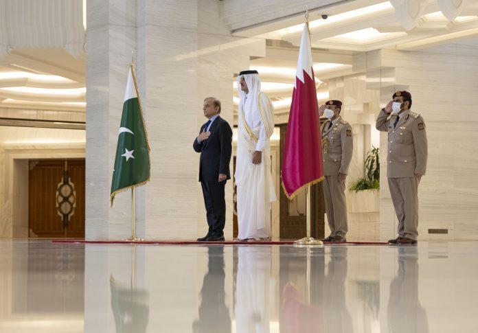 Pakistan, Qatar have clear future vision with new opportunities, awareness: PM