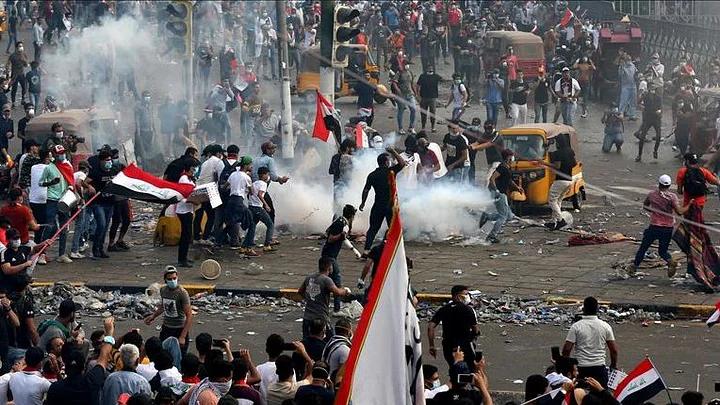 Iraqi unrest kills 30; sparks fears of new civil war 