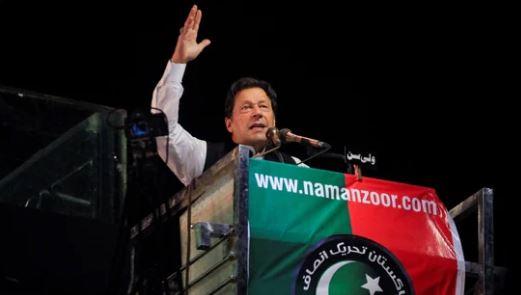 عمران خان کے کل فیصل آباد میں ہونیوالے جلسے کا مقام تبدیل کردیا گیا