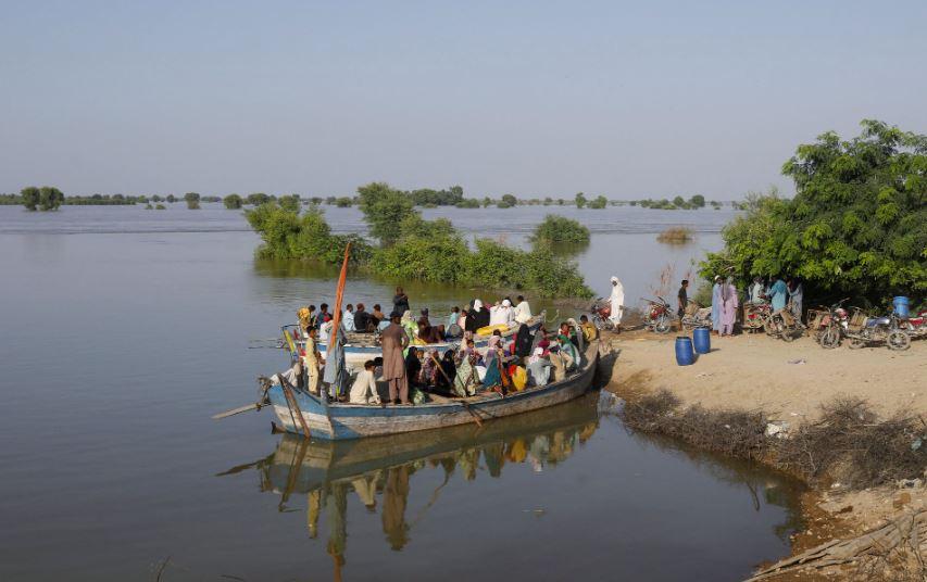 UN chief visits flood-hit areas of Pakistan