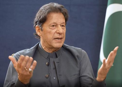 طالبان حکومت کو تسلیم کرنےکافیصلہ   پڑوسی  ممالک سے مشاورت کے بعد  کریں گے، وزیر اعظم