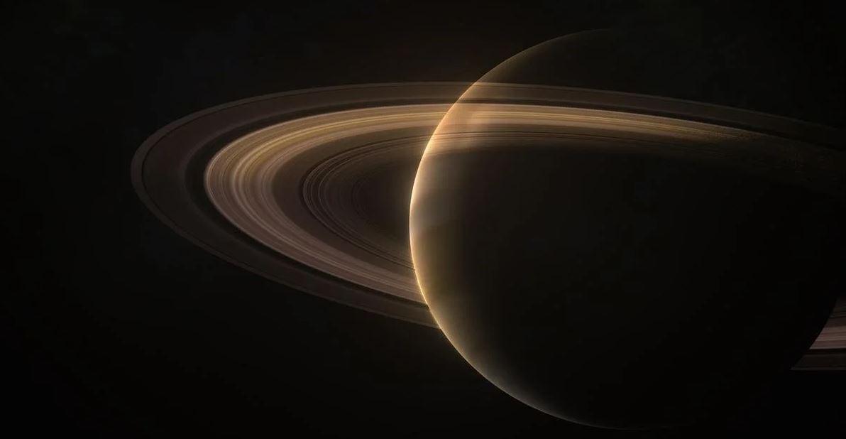 Long lost moon could have been responsible for Saturn's rings