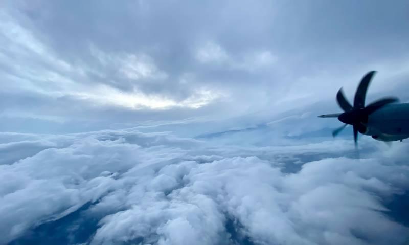 Strong winds hit Bermuda as Hurricane Fiona heads for Canada