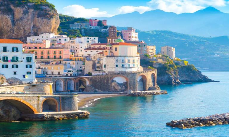 Italian Island pays people up to $15,000 to move there