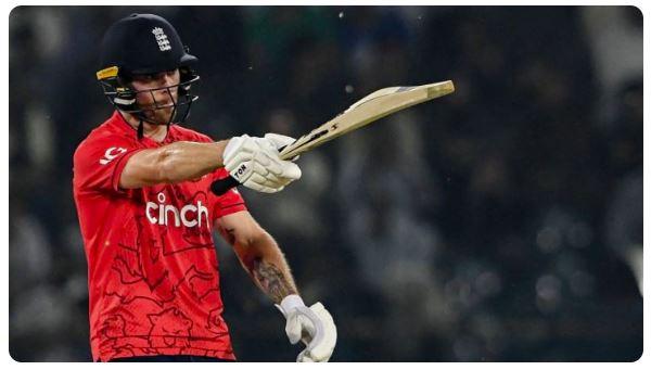 England thrash Pakistan by eight wickets in sixth T20I