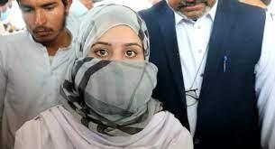 پختونخواہ میں طلبہ کے ریکارڈ نمبرز لینے کی تحقیقات کا فیصلہ