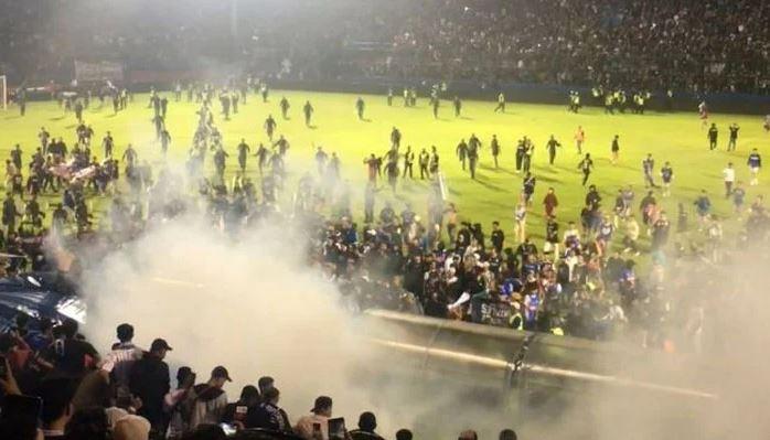 Clash in Indonesia soccer game leaves at least 127 dead