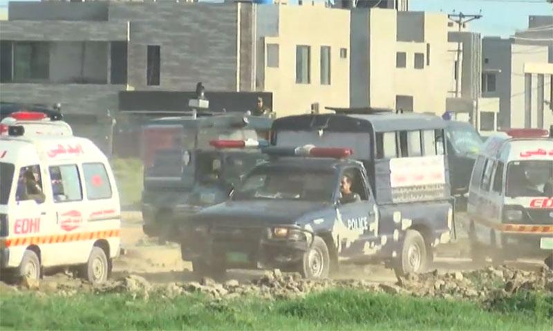 چمکنی میں گاڑی پر فائرنگ، 4 افراد جاں بحق