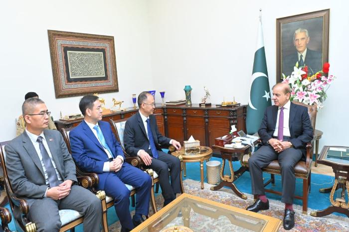 چین اور پاکستان کی دوستی بےمثال ہے : وزیراعظم