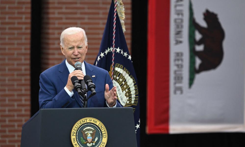 پاکستان کا ایٹمی پروگرام بےقاعدہ ہے : امریکی صدرکا الزام