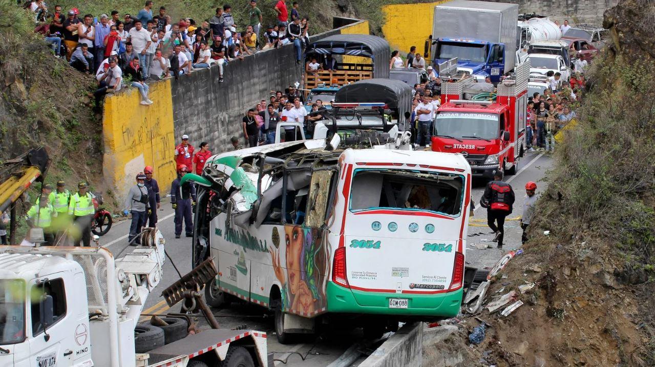 At least 20 dead in Colombia bus accident: police