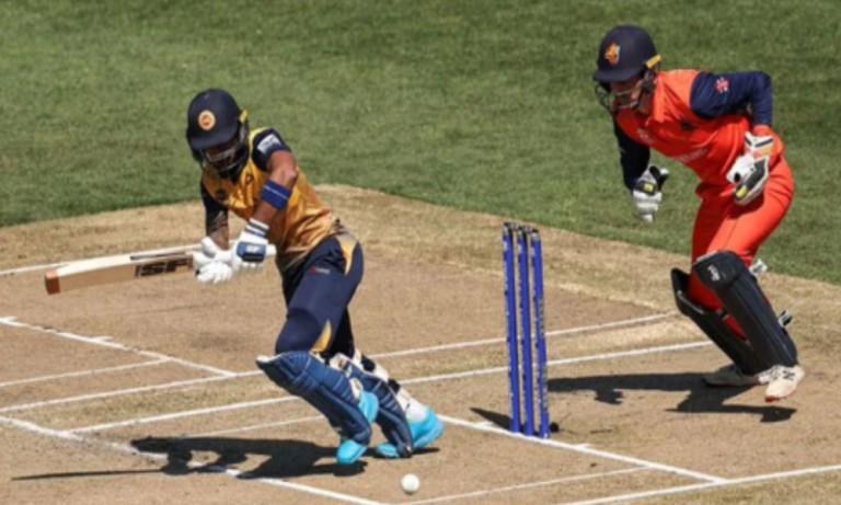 Mendis fires Sri Lanka past Netherlands into T20 World Cup Super 12