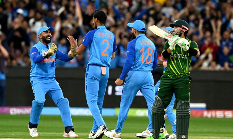 T20 World Cup: India beat Pakistan in nail-biting clash