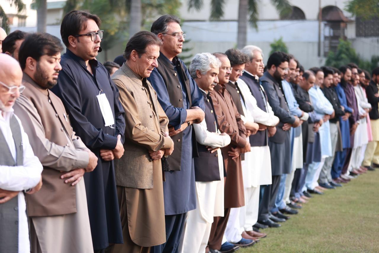 عمران خان کی ارشد شریف کی غائبانہ نماز جنازہ میں شرکت