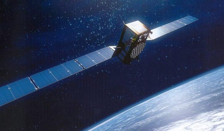 Russia hints at destroying Western satellites, strikes Ukrainian infrastructure