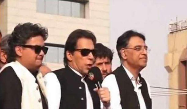 عمران خان کا پنجاب میں ارشد شریف شہید یونیورسٹی آف جرنلزم بنانے کا اعلان