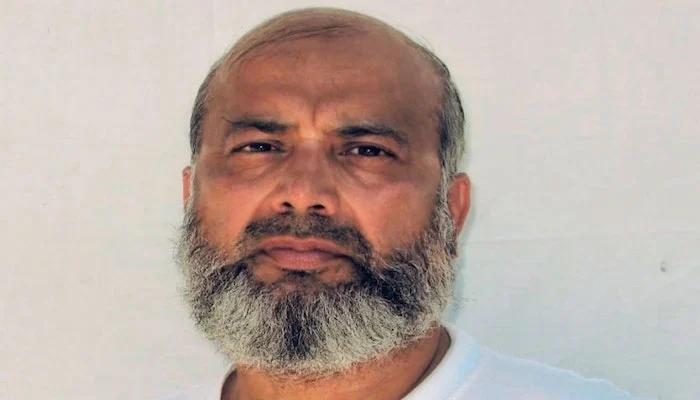 Pak citizen detained in Guantanamo Bay returns home: FO