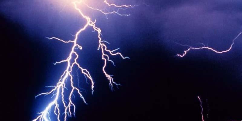 تھر میں آسمانی بجلی گرنے سے 5 افراد ہلاک
